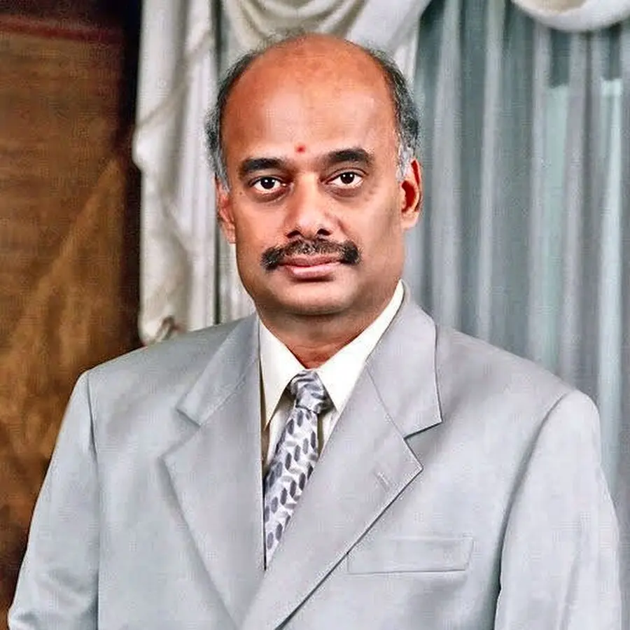 Dr. M. Manickam